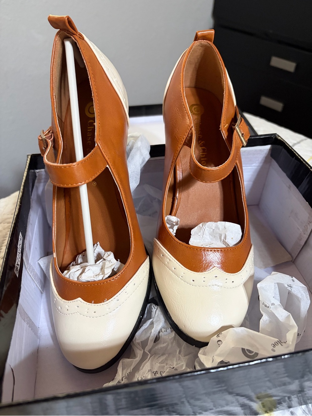Chase & Chloe Mary Jane Pumps